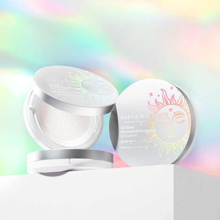 Mary and May Sun cushion, 50+ SPF50+PA++++. Zinc Oxide (UVA1- en UVA2, UVB), Titanium Dioxide (UVA2 en UVB).