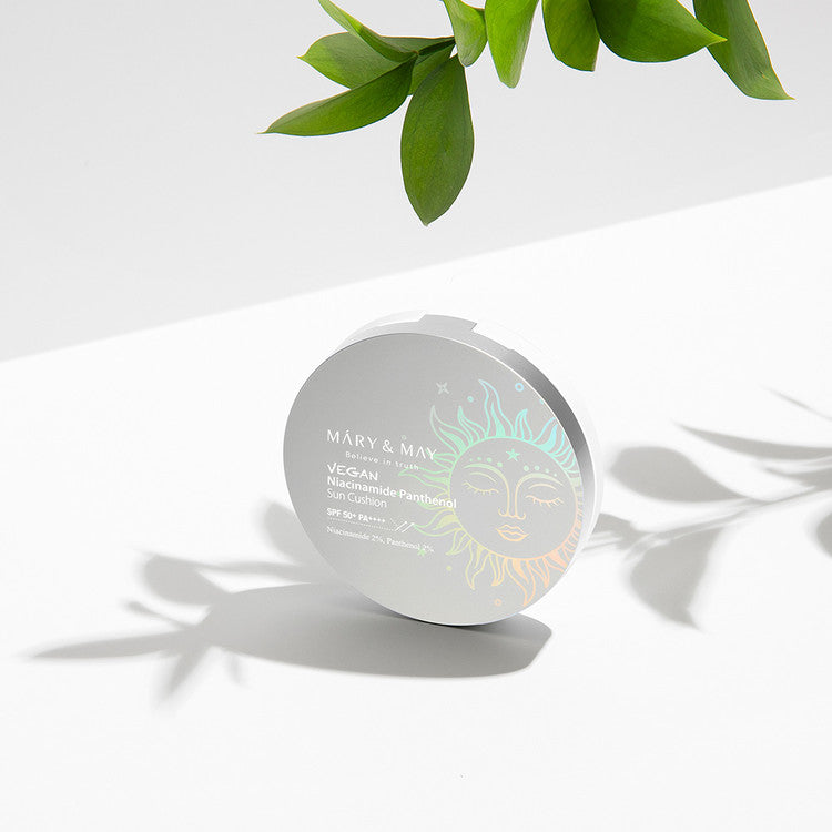 Mary and May Sun cushion, 50+ SPF50+PA++++. Zinc Oxide (UVA1- en UVA2, UVB), Titanium Dioxide (UVA2 en UVB).