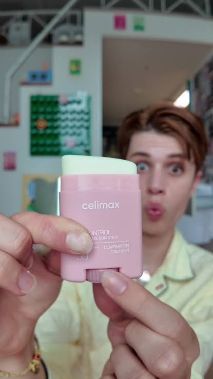 celimax - Protector Solar en Barra Matificante Oil
Control Mattifying Sun Stick