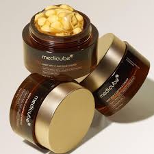Crema Capsula Profunda De Niacinamida Y Vitamina C Medicube